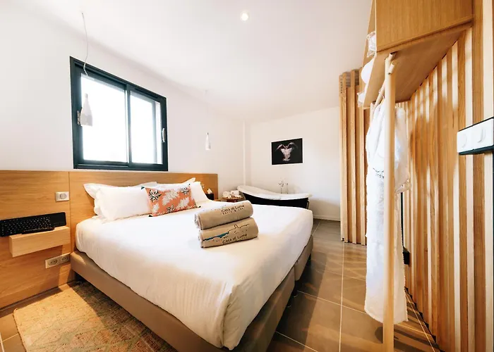 Citta Di Lume Suites&lofts Aparthotel Porto Vecchio