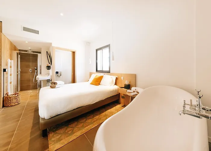 Citta Di Lume Suites&lofts 4*