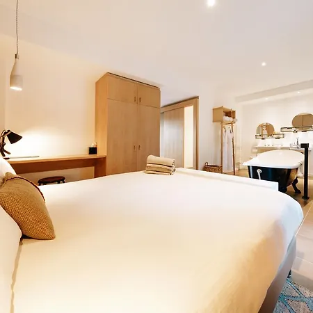 Citta Di Lume & Lofts מלון דירות 4*