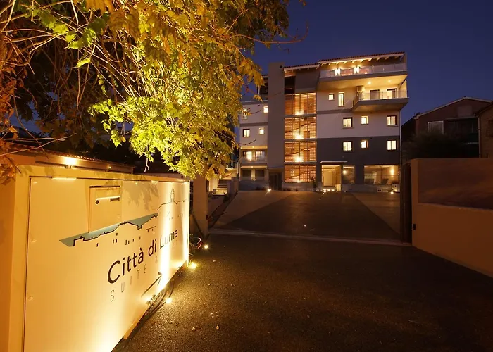 Apartahotel Citta Di Lume & Lofts 4*
